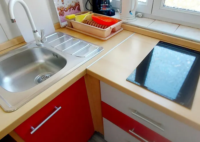 Ema & Sea Apartment's プーラ