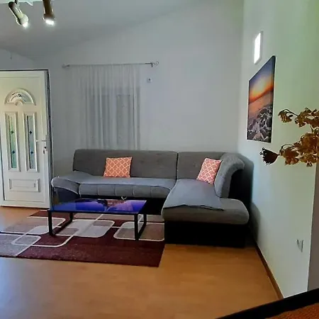 Ema & Sea Apartment's Apartament