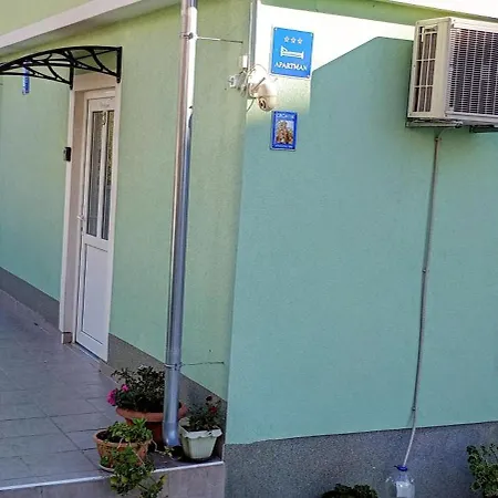 Apartament Ema & Sea Apartment's Pula