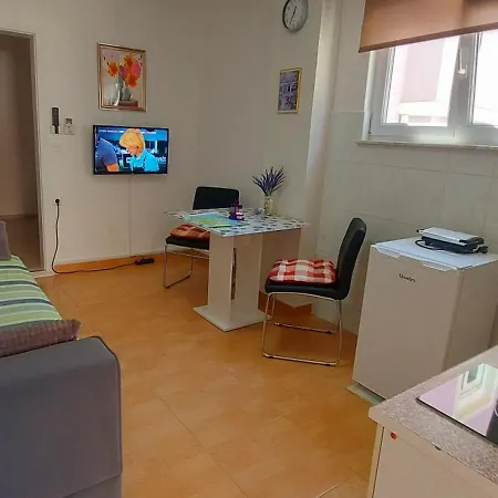 דירה Ema & Sea Apartment's *