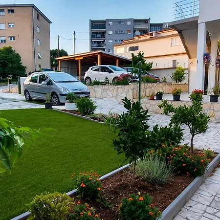 Apartment Ema & Sea Apartment's *