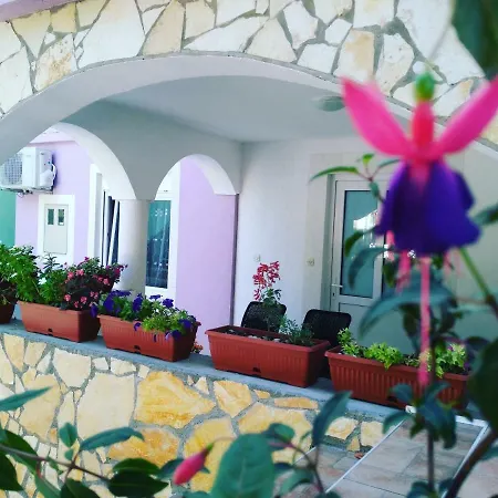 Ema & Sea Apartment's Appartement Pula